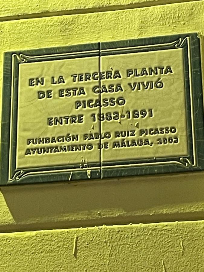 Picasso'S Deluxe Puerta Verde Малага Экстерьер фото